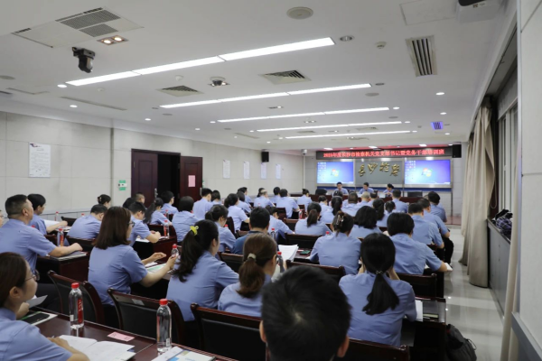 夯基赋能 以学促干